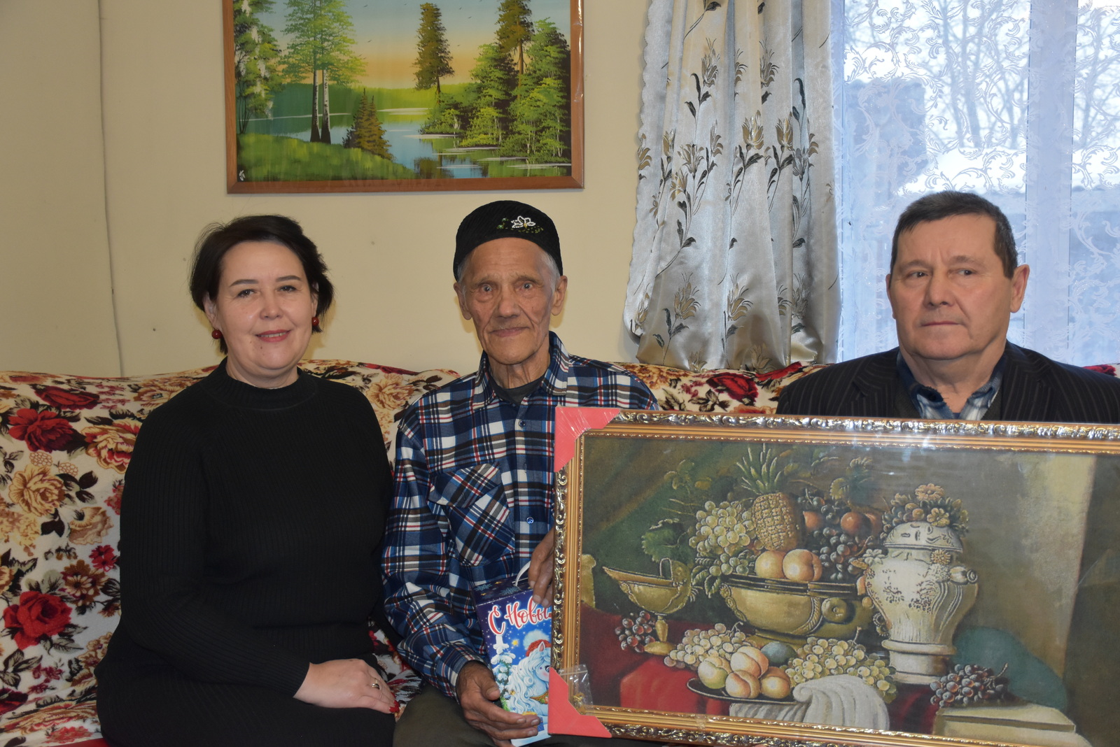 Земля родная силы придает