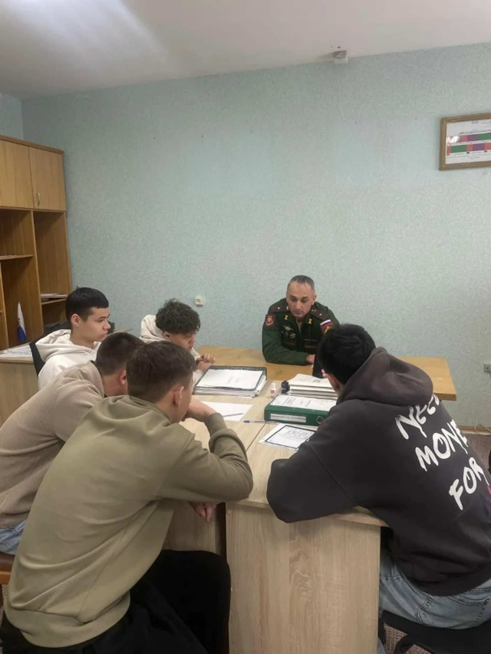 Встреча военного комиссара