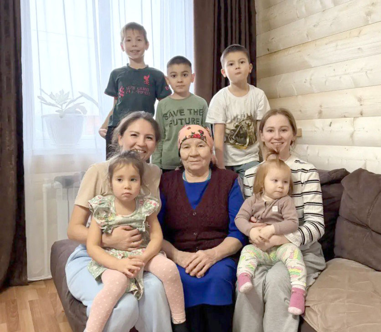 Любовь к жизни и оптимизм движет Санией Хасановой из с.Аскино