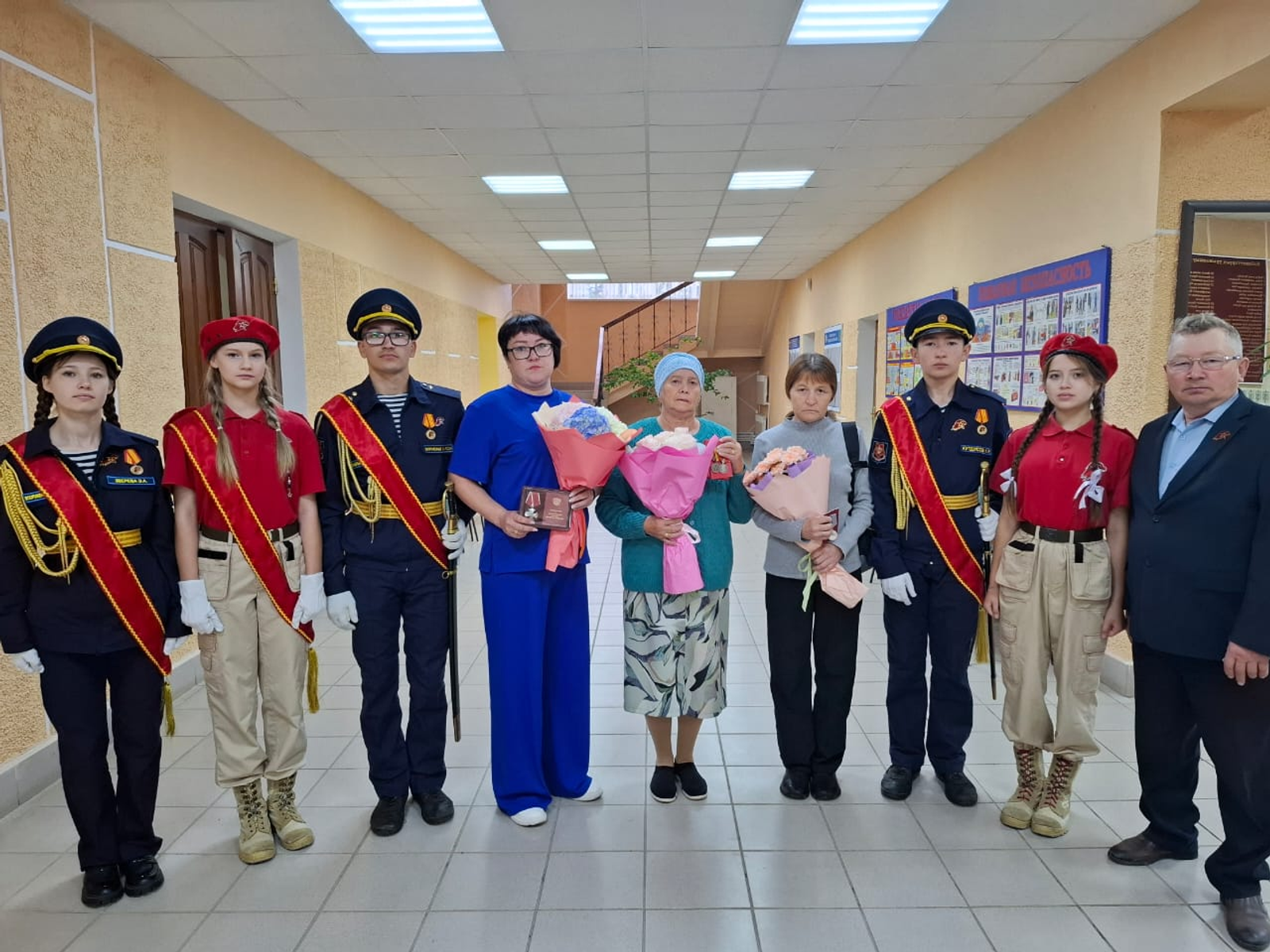 В с.Аскино вручены государственные награды