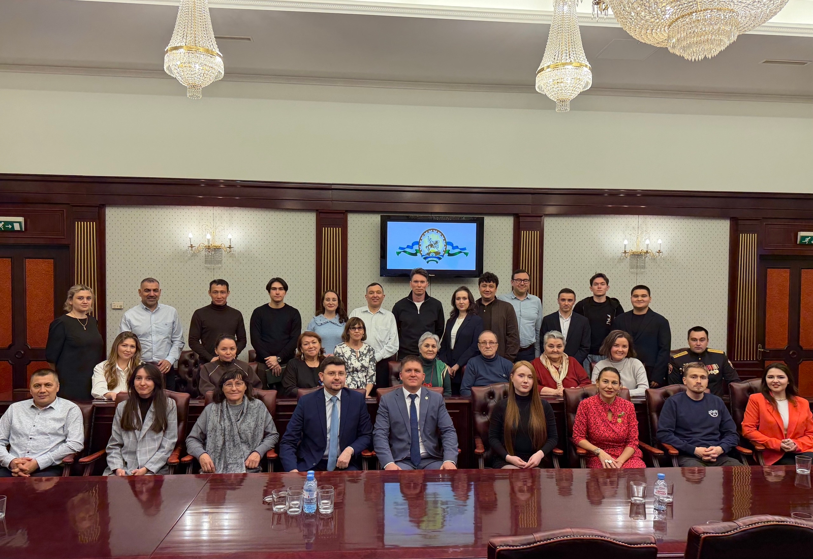 Динис Юсупов встретился с земляками в Москве