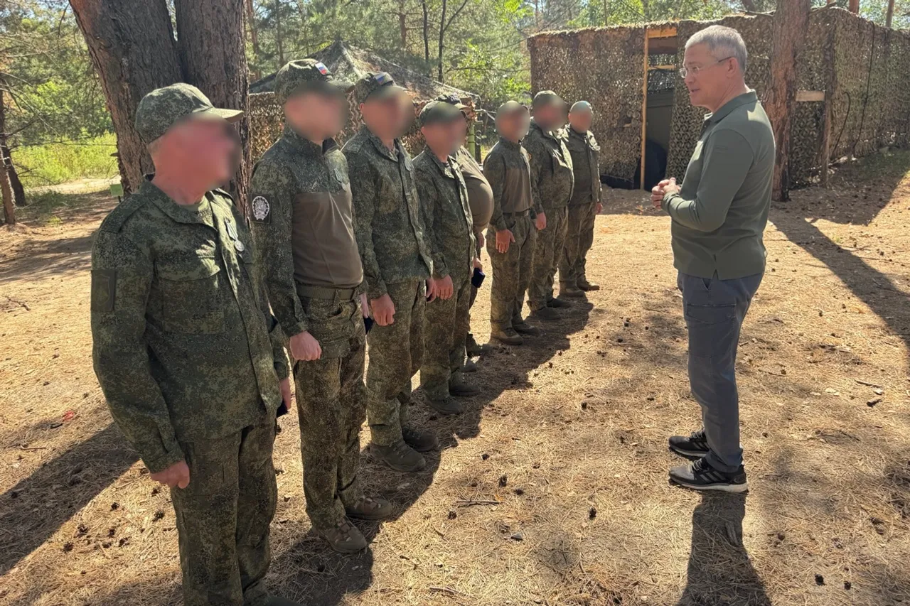 Радий Хабиров прибыл в зону СВО проведать военнослужащих из Башкирии