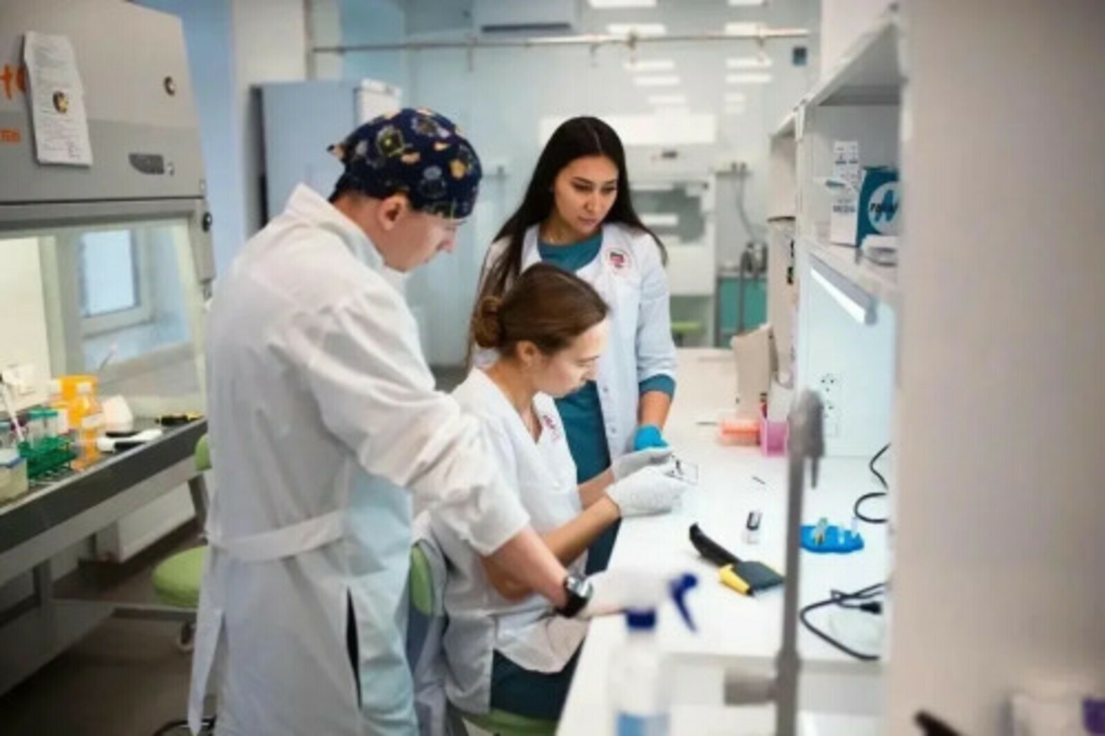 Правительство РФ включило резидента в передовой консорциум по разработке вакцины