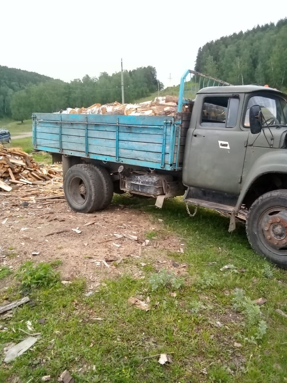 Мы своих не бросаем!