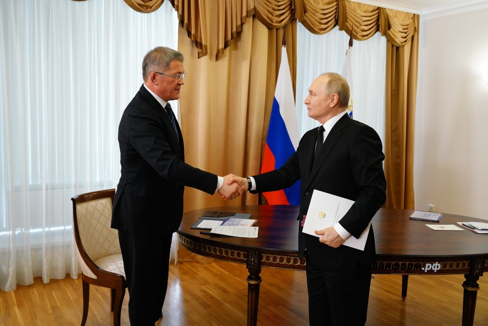 Владимир Путин пообещал поддержать ряд важных экономических вопросов для Башкирии