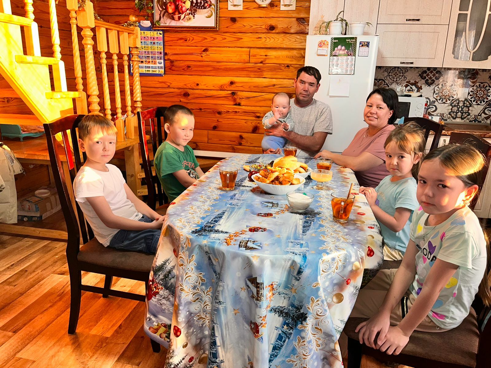 Семья Курбановых из д. Новые Багазы ––  пример дружной и счастливой многодетной семьи