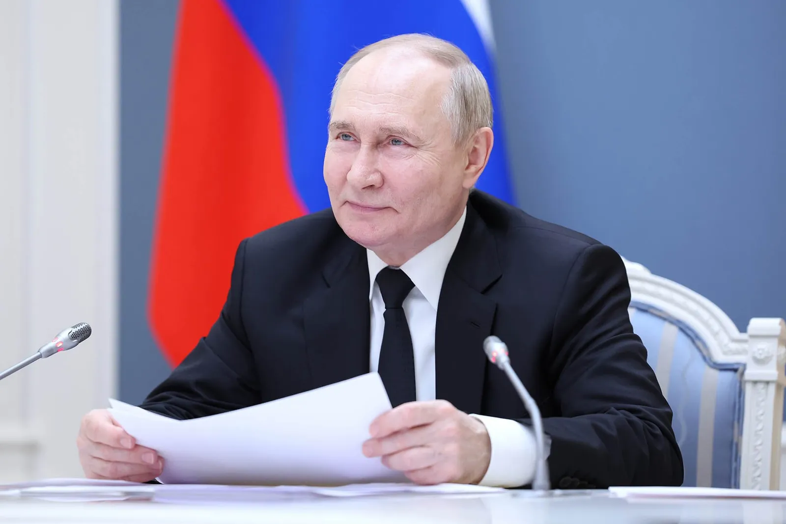 Путин описал Си Цзиньпина как «давнего доброго друга»