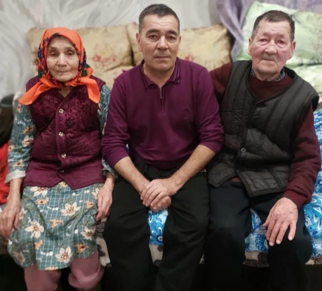 Новогоднее тепло от пограничников: поздравления и подарки для семей героев