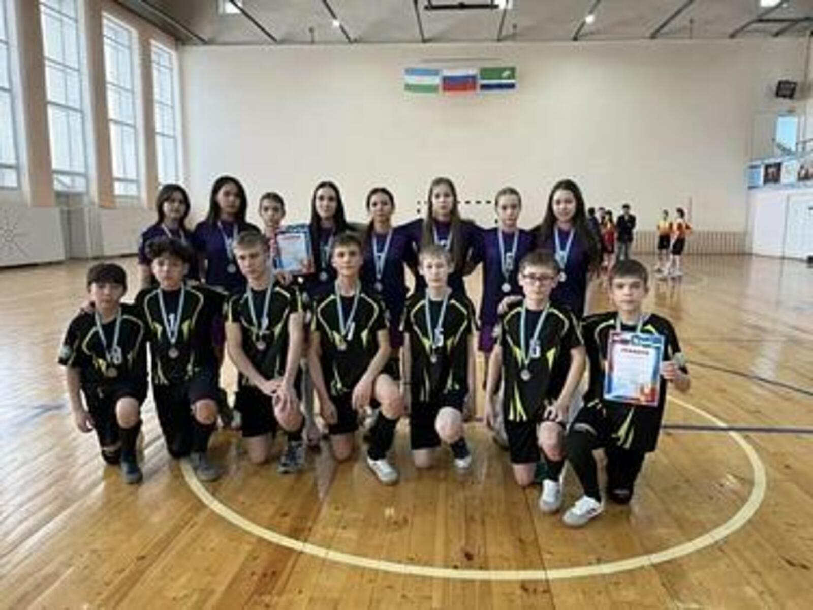 В Мелеузе прошло первенство Башкортостана по мини-лапте