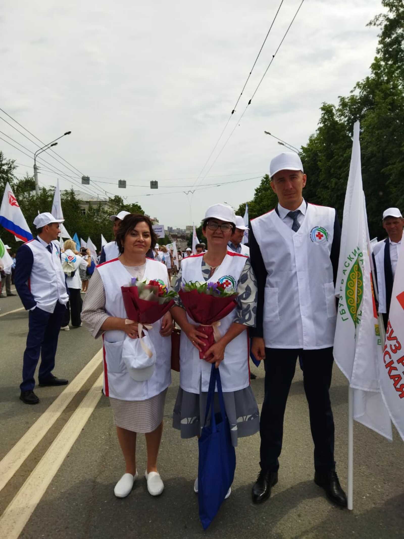 В Башкирии  прошел  парад медицинских работников