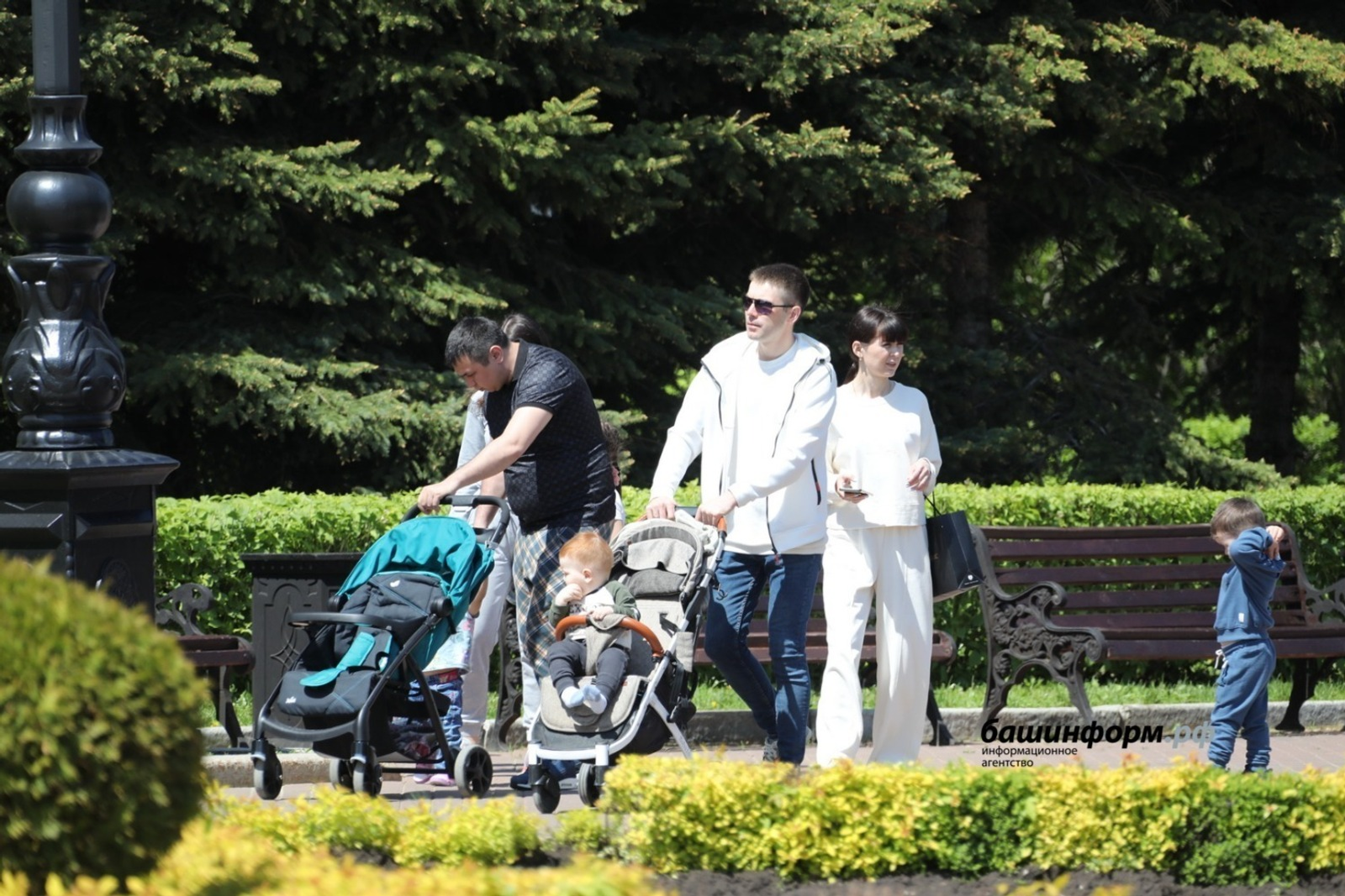 В Башкирии 5,8 тысячи семей получают ежемесячную выплату из маткапитала