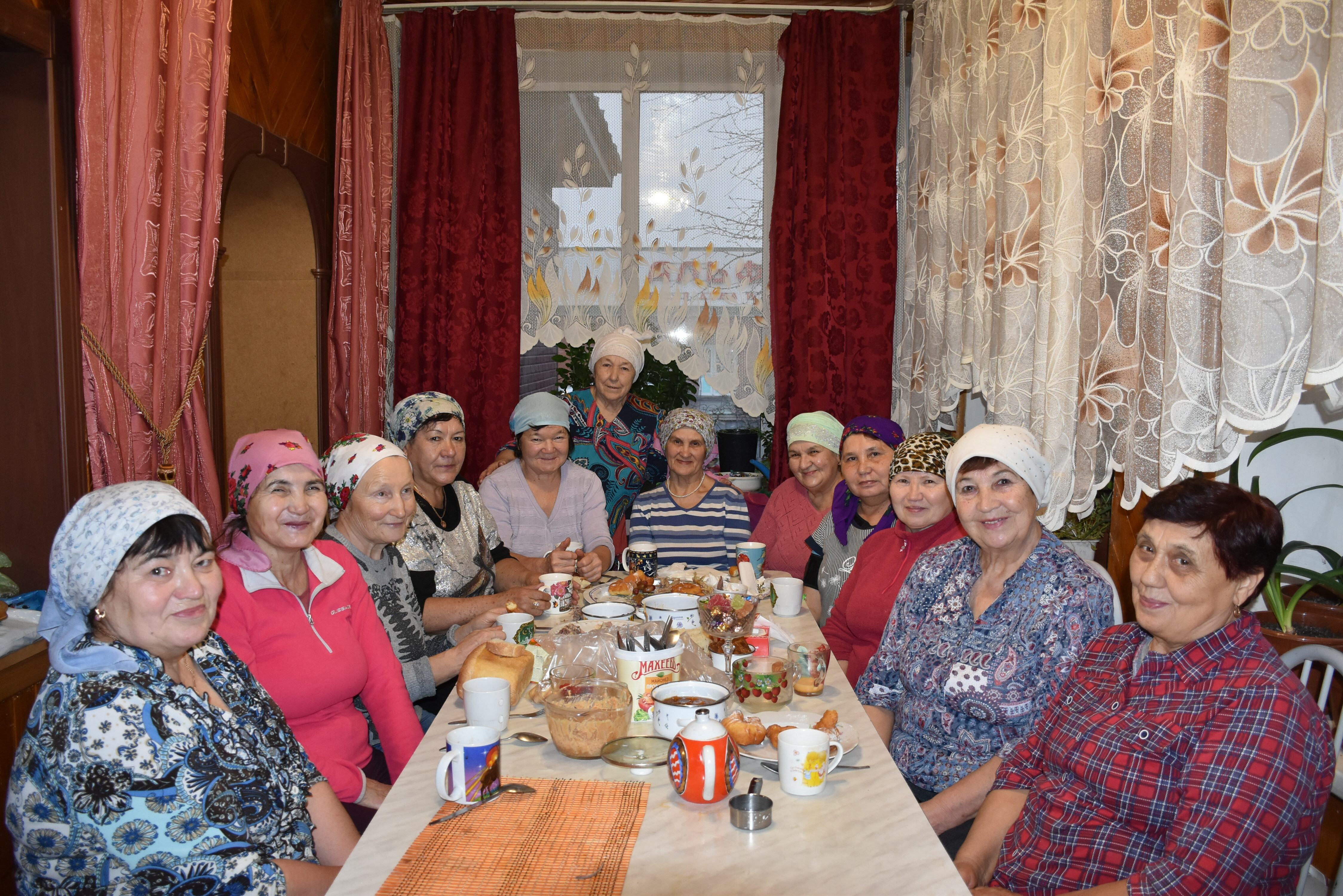 Единство во имя Победы!