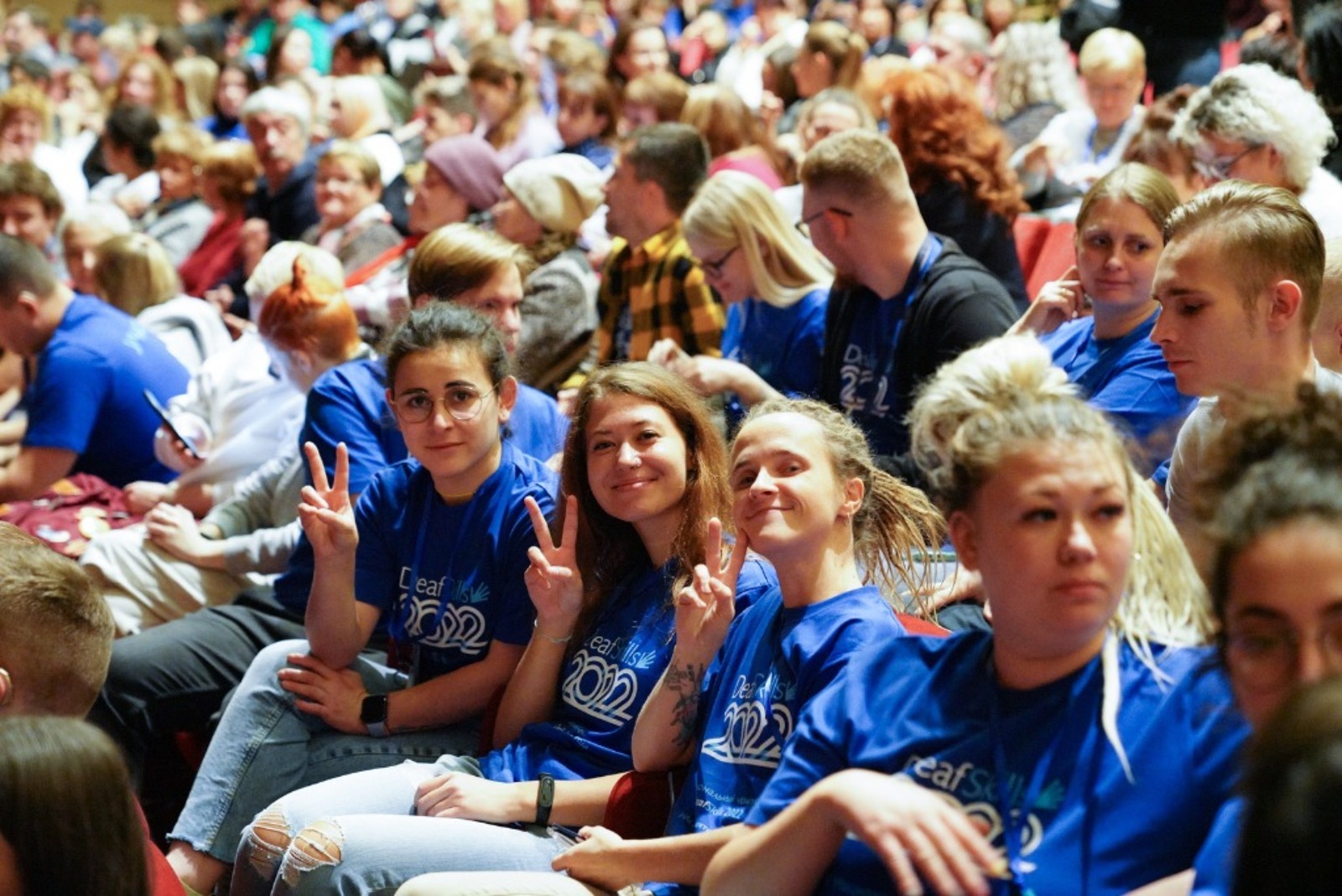 Радий Хабиров поприветствовал участников нацчемпионата DeafSkills-2022 на языке жестов