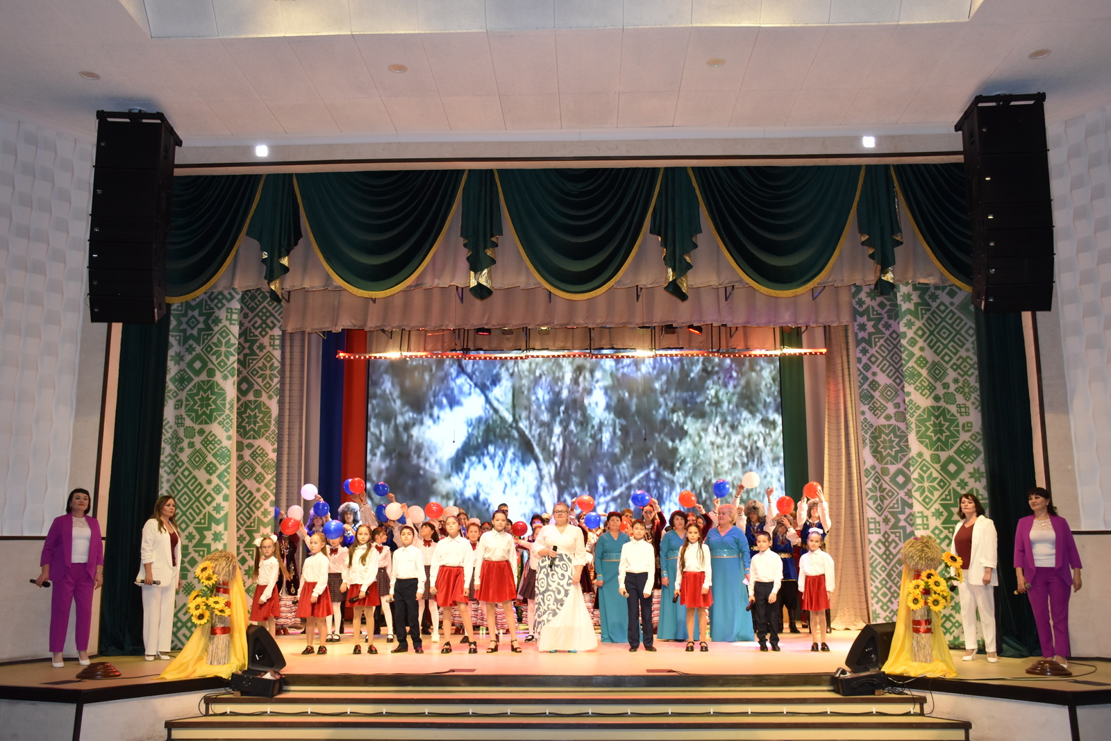 В дружбе народов – единство России