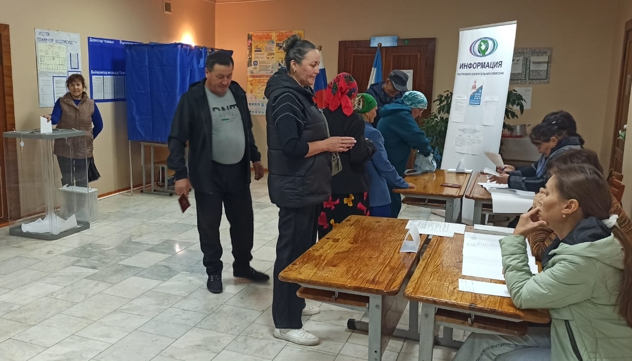 90-летняя Саима Зиннатова  проголосовала  на избирательном участке