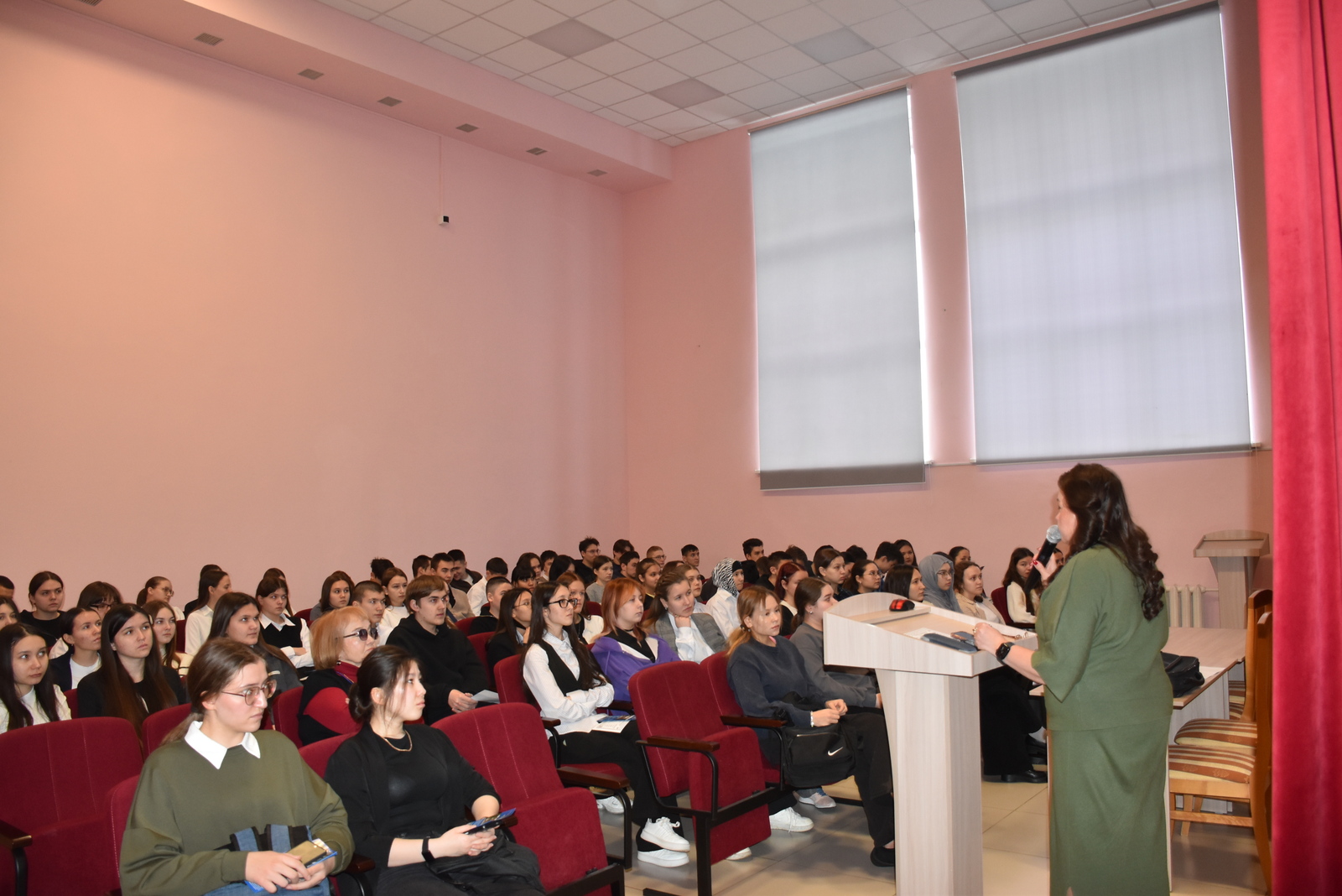 В школе №1 с. Аскино прошло мероприятие с участием представителей УУНиТ