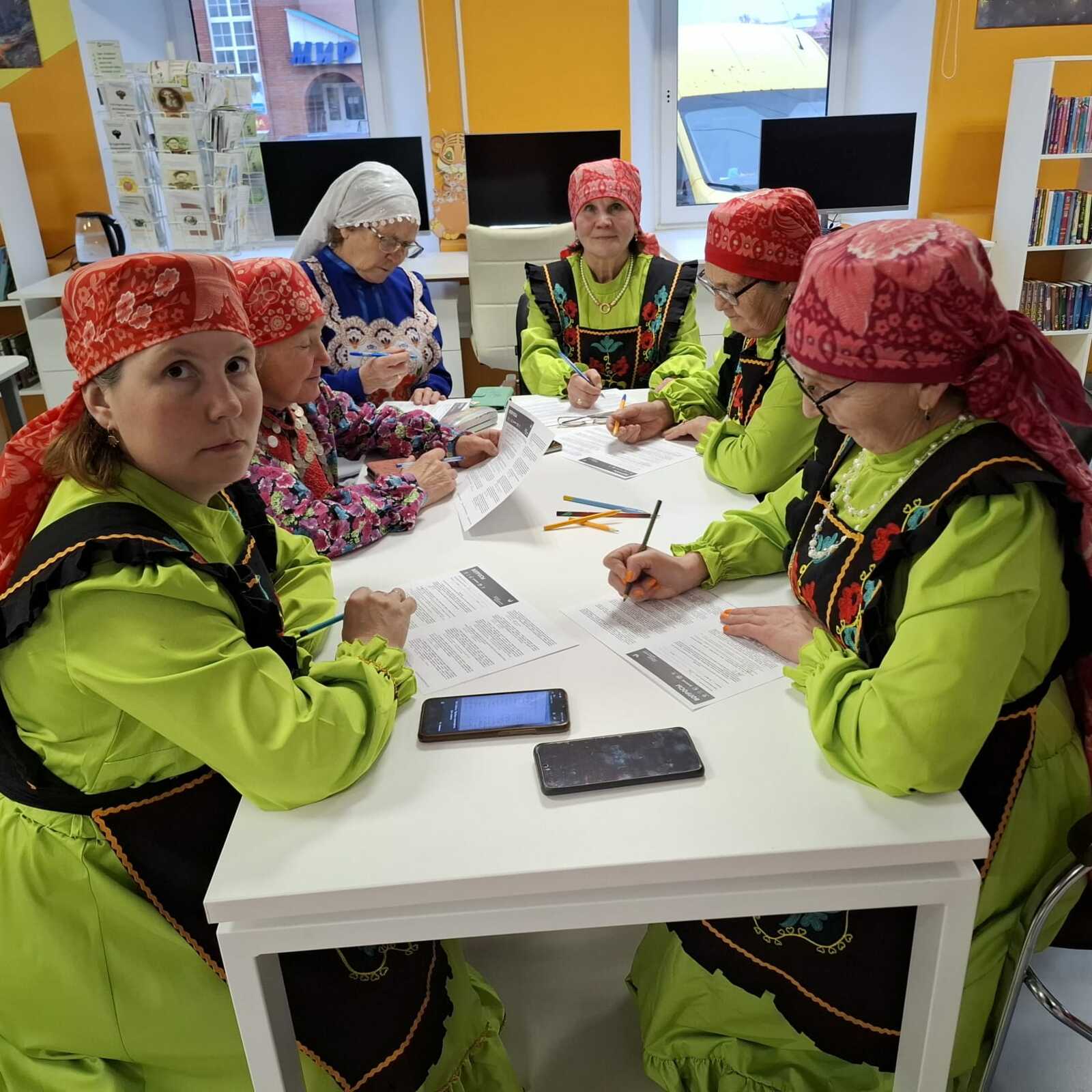 Аскинцы написали этнографический диктант