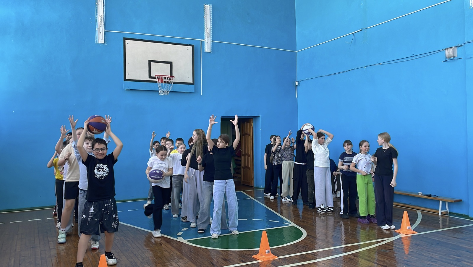 Весенние каникулы —  время радости, общения и вдохновения