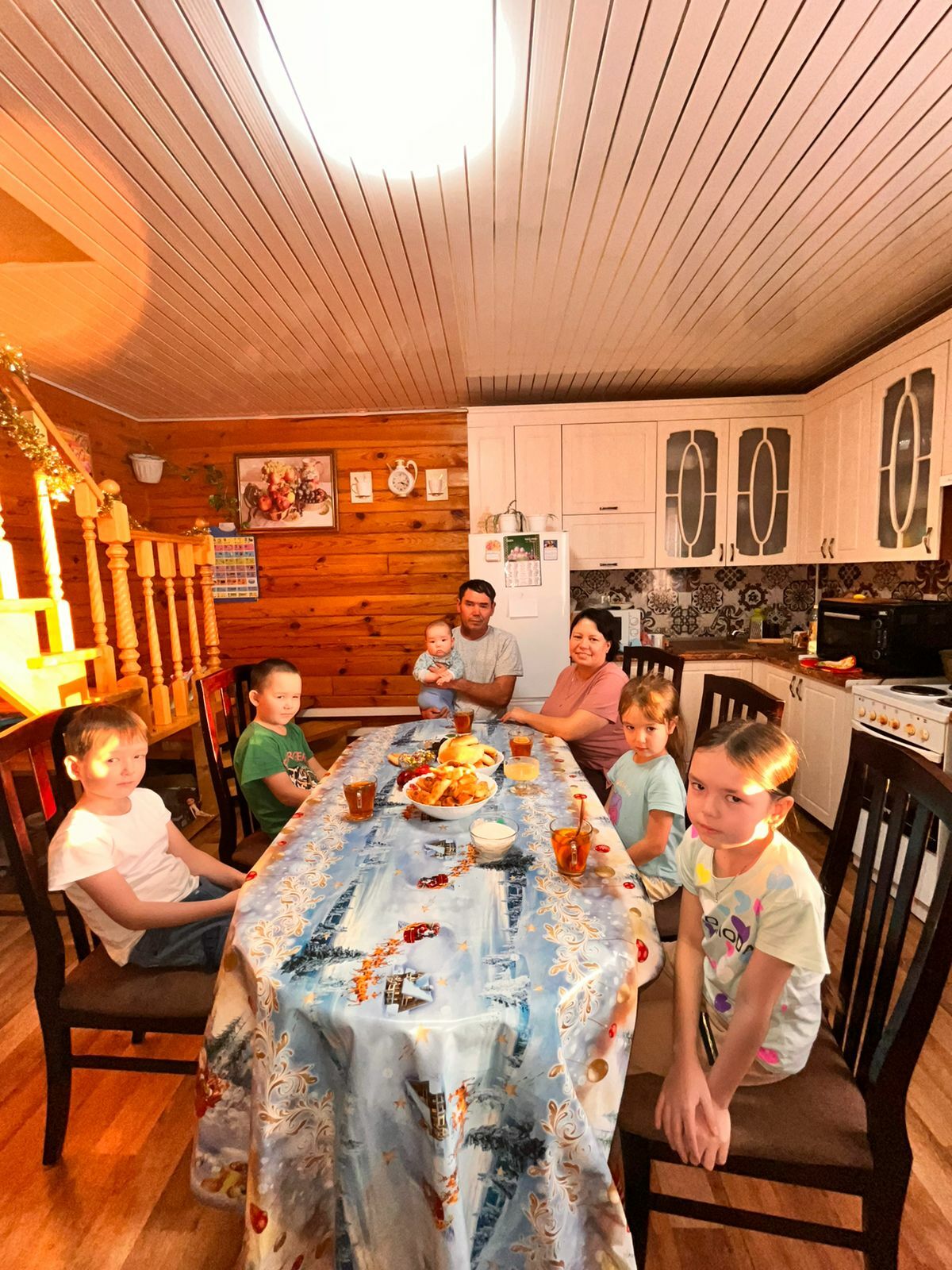 Семья Курбановых из д. Новые Багазы ––  пример дружной и счастливой многодетной семьи