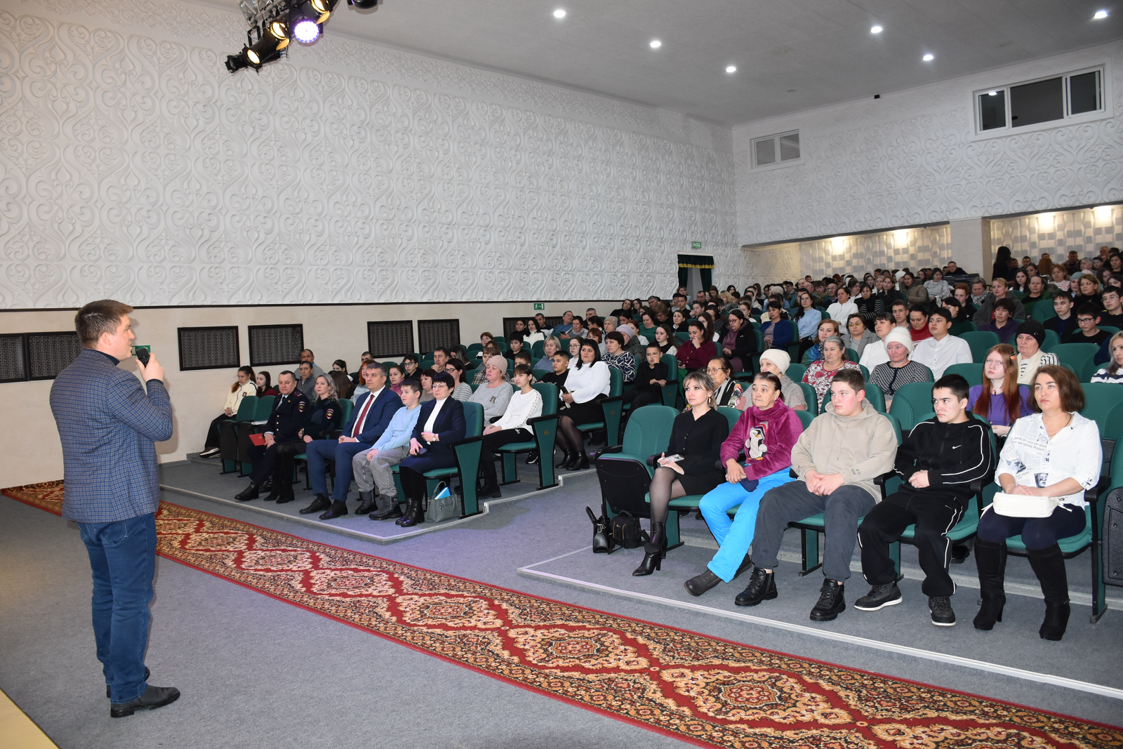 Дети и опасность онлайн